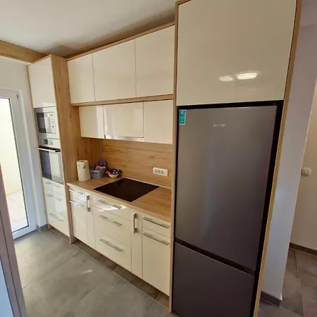 Karigo 4 Apartment *